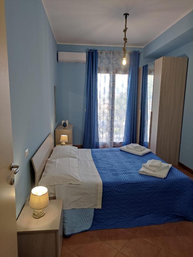 I Du Meli Apartments Таорміна Екстер'єр фото