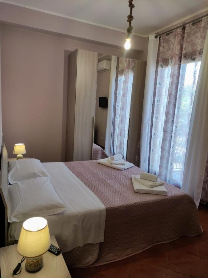 I Du Meli Apartments Таорміна Екстер'єр фото