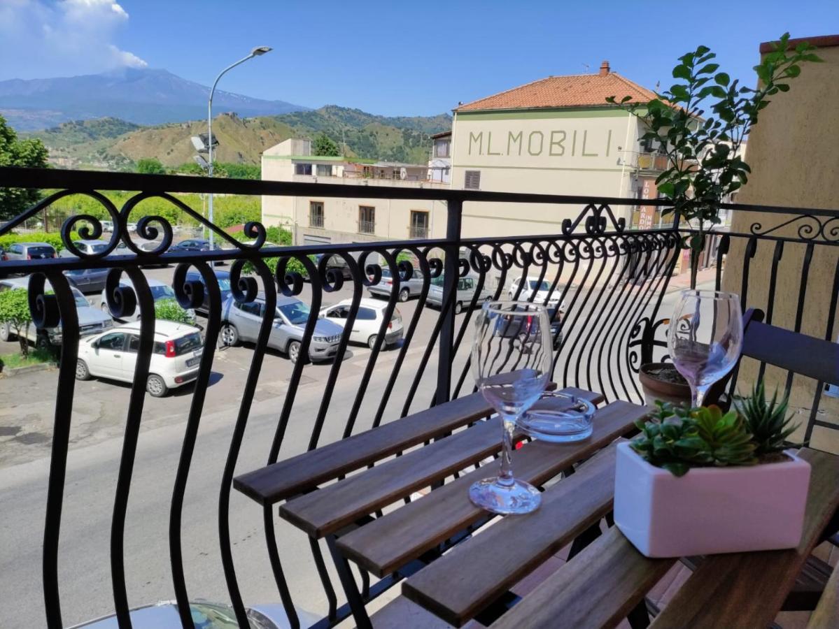 I Du Meli Apartments Таорміна Екстер'єр фото